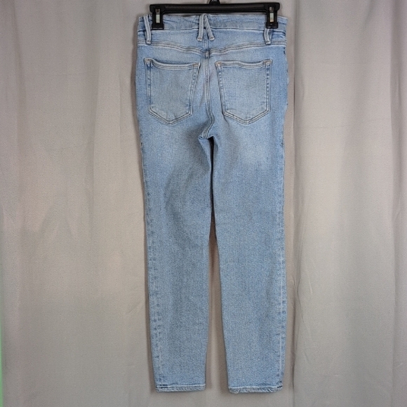Good American Light Blue Ankle Jeans - Picture 2 of 6